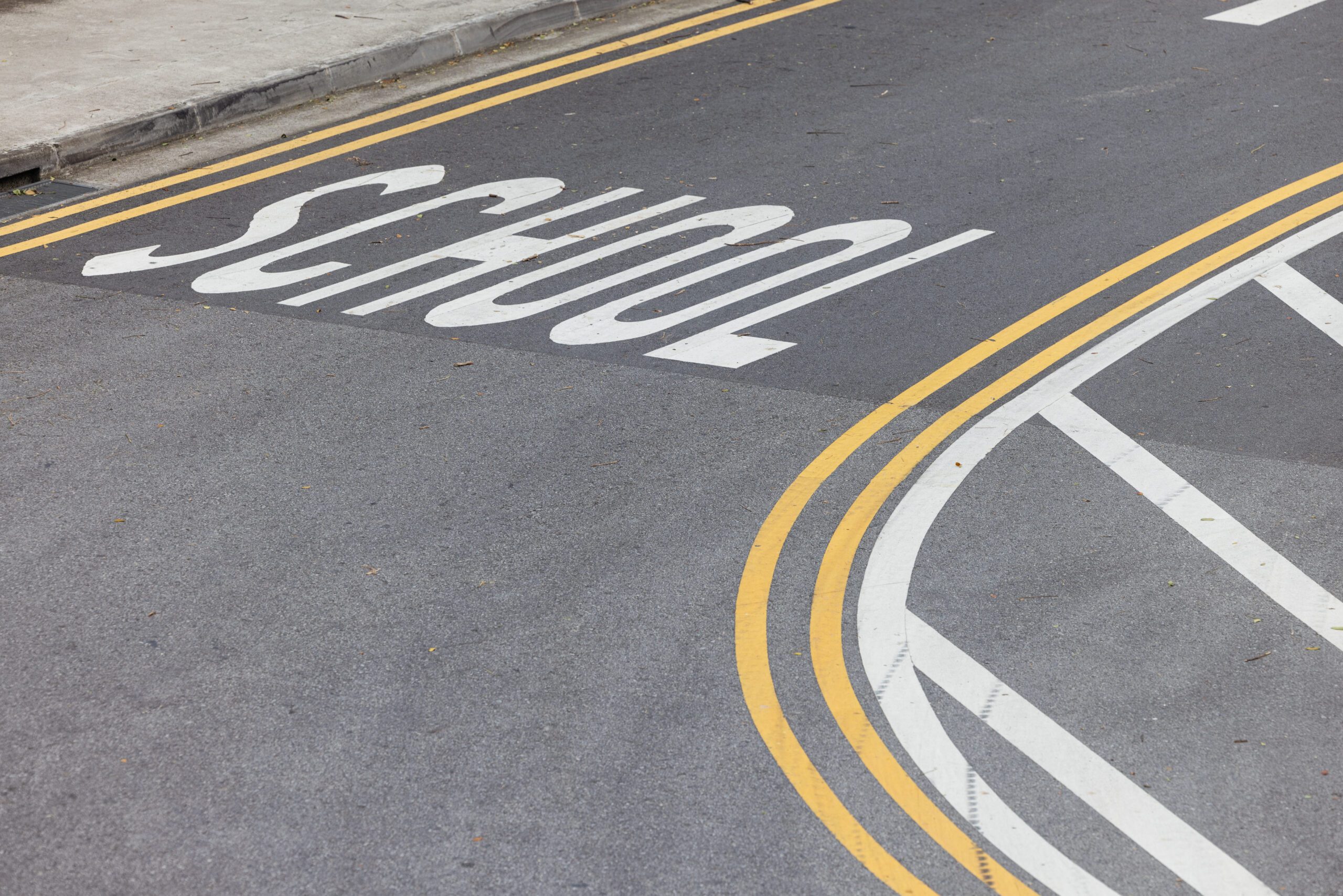 Coupe Road Markings Road Stud Installation