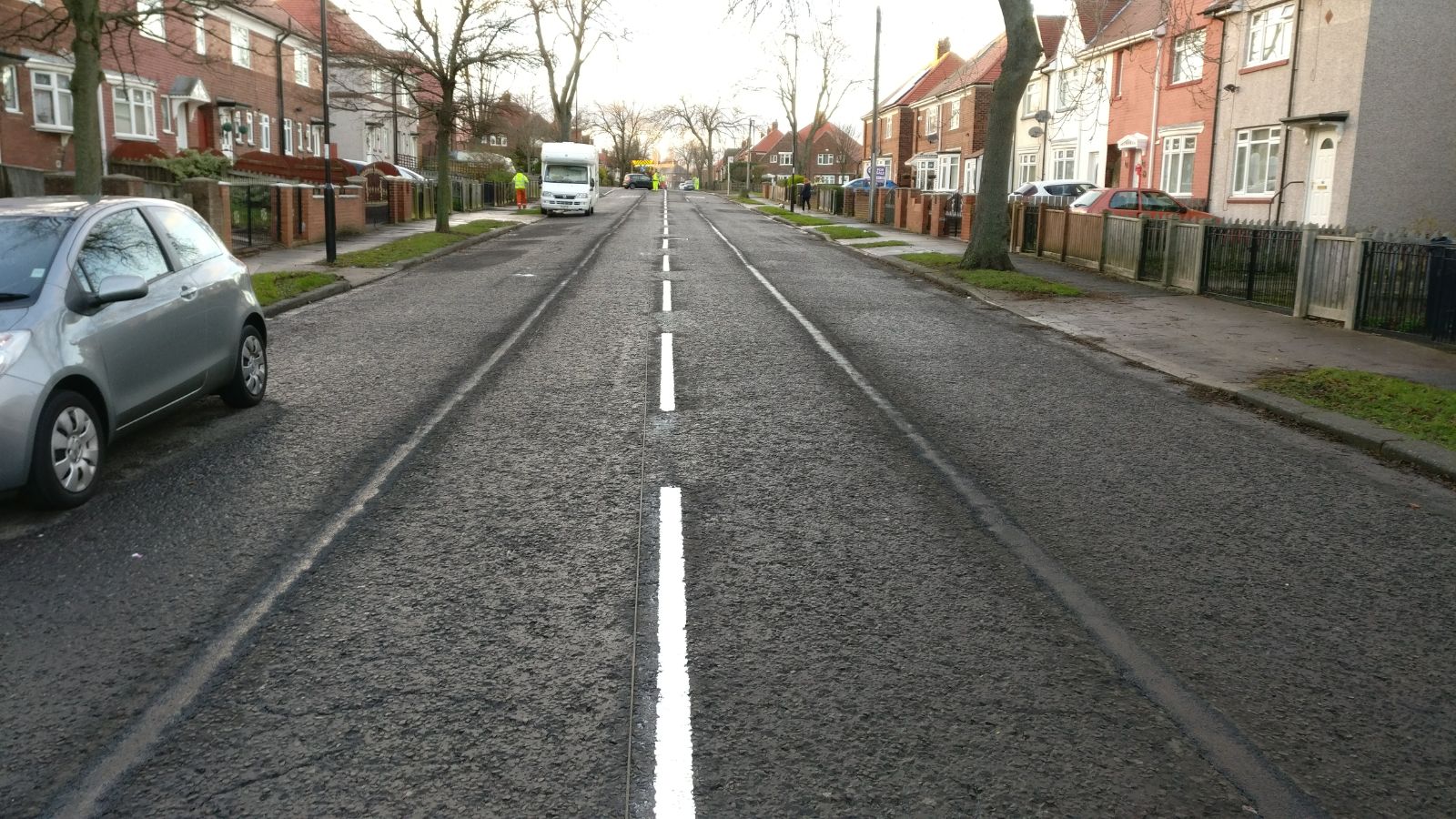 Coupe Road Markings Road Stud Installation